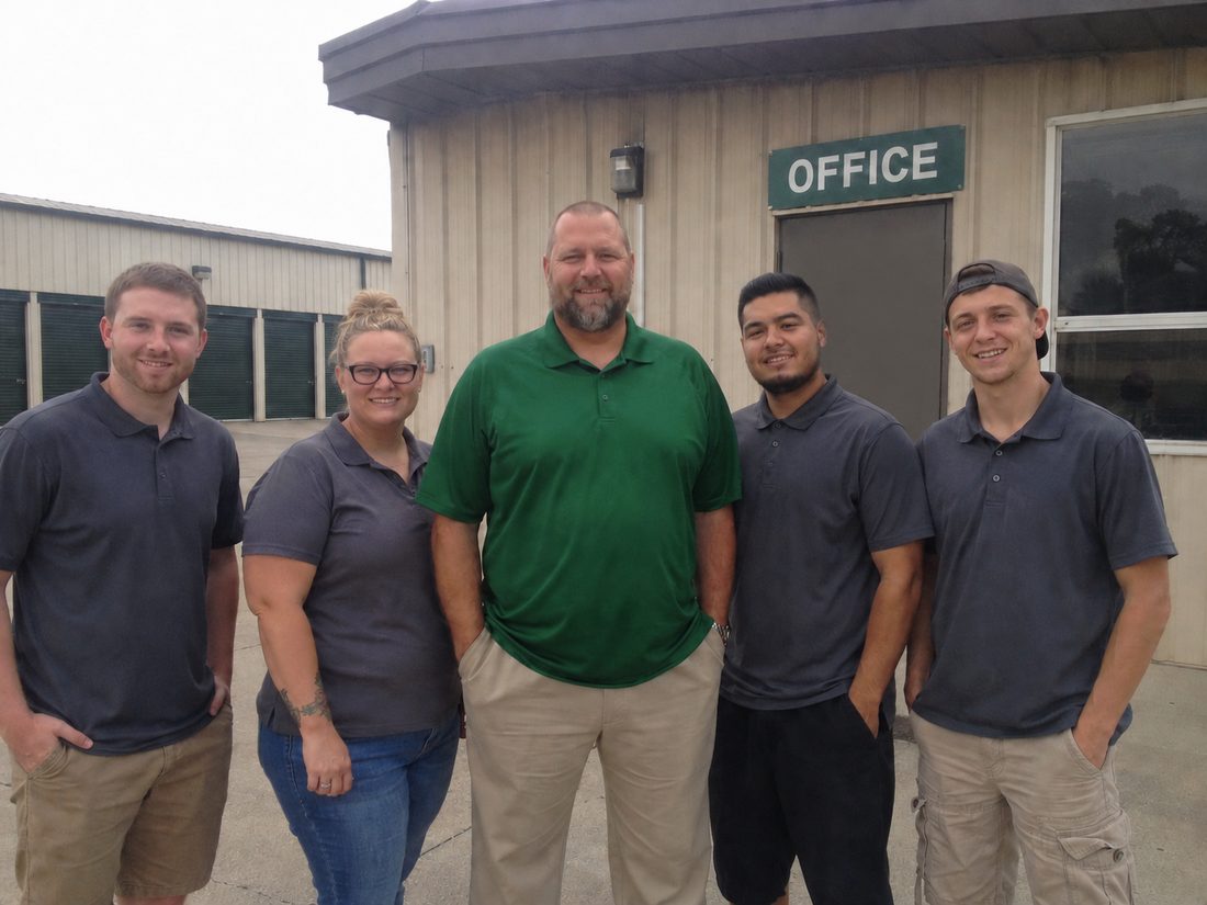Pest control professionals in Peoria, AZ
